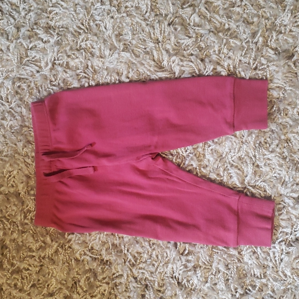Baby Gap organically grown leggings